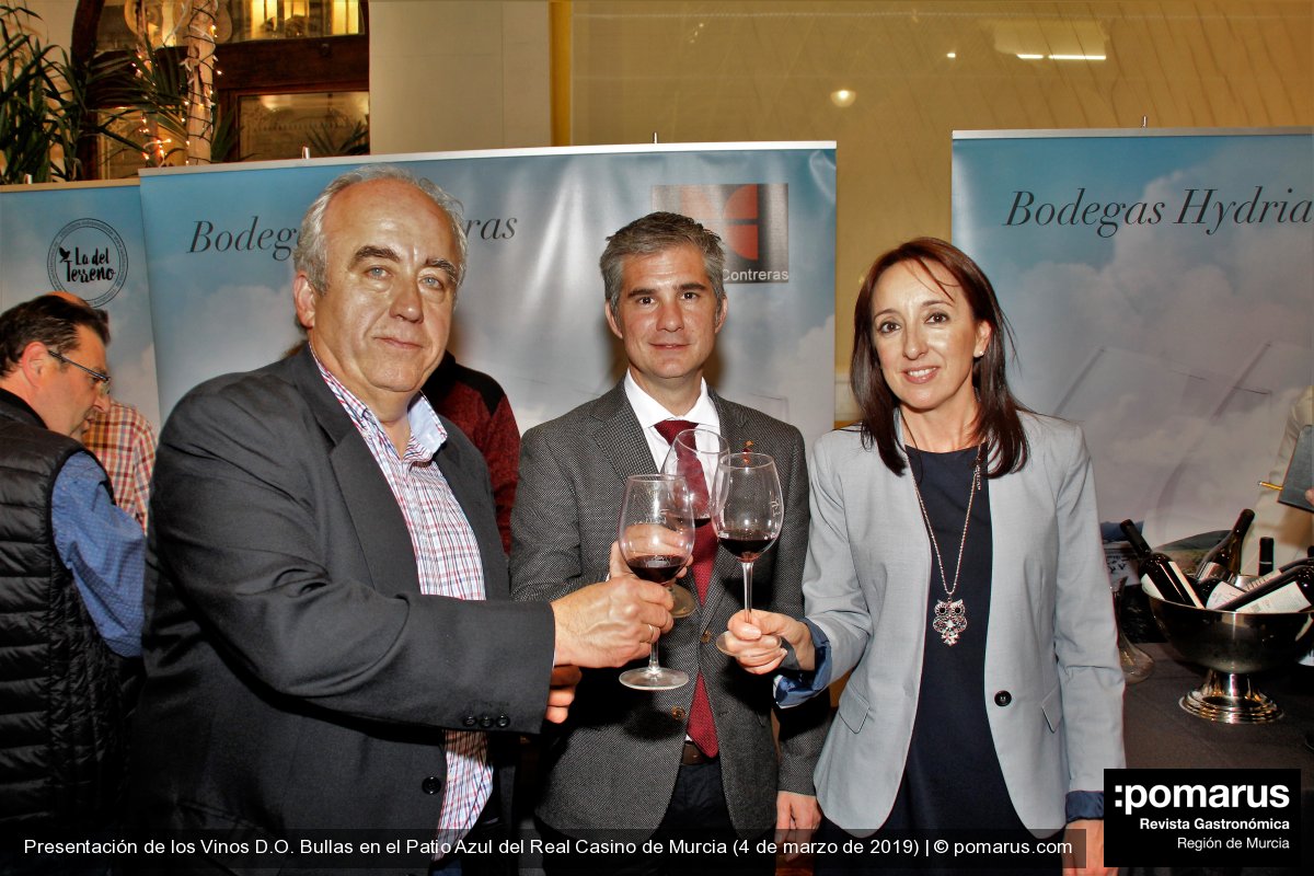 Presentación de los Vinos D.O.P. Bullas en el Real Casino de Murcia