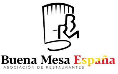 Investidura de nuevos socios de la Asociación “Restaurantes Buena Mesa España” durante la cena cóctel en el restaurante El Churra, Murcia