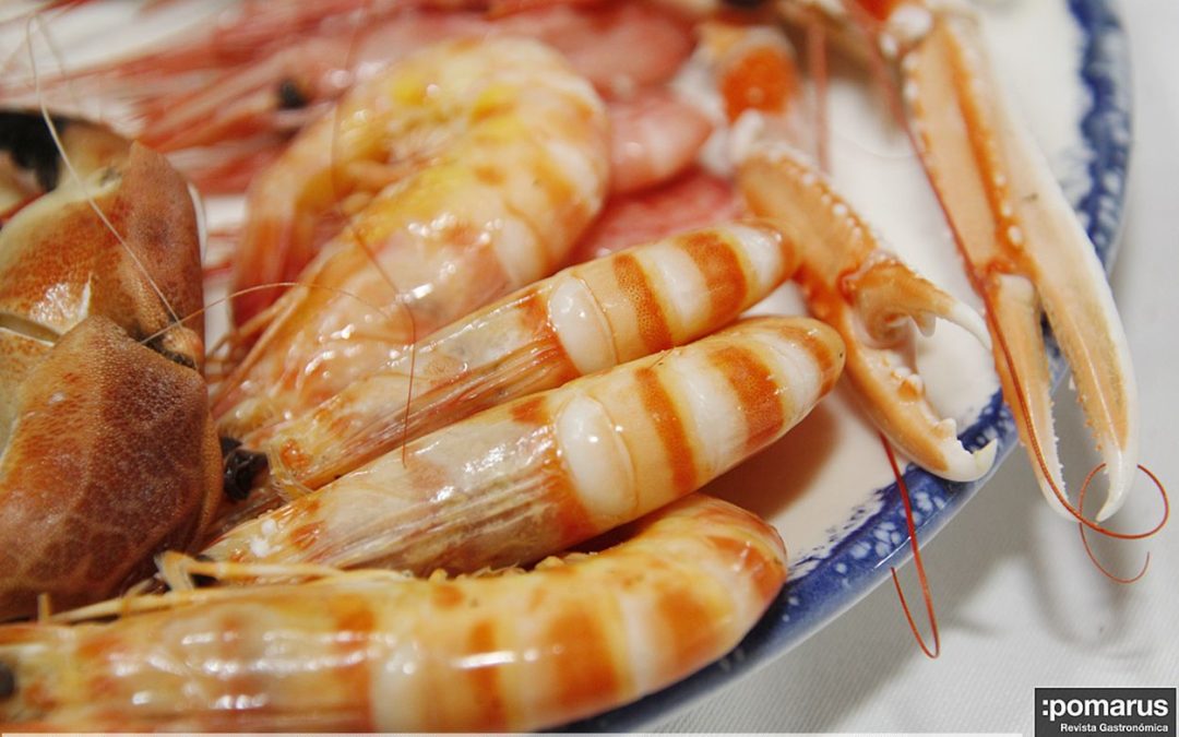 Impresionante menú en el Día del Gourmet “MARISCADILLA”, en C.D.S.C.A. Oficiales Cartagena Copiar